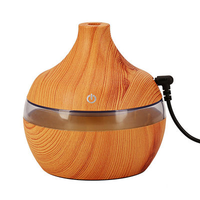 Humidificador de quarto de névoa fria de tamanho pequeno de 300 ml de grãos de madeira com luz LED de mudança de cor