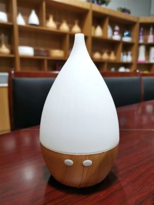 Umidificador Ultrassônico 2022 Desktop 5V USB Portátil Diffusor de Óleo Essencial de Grãos de Madeira 160ml com Luz LED