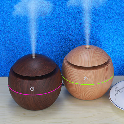 Outra função Mini ultra-sônico portátil USB 130ML umidificador de grãos de madeira com luz LED